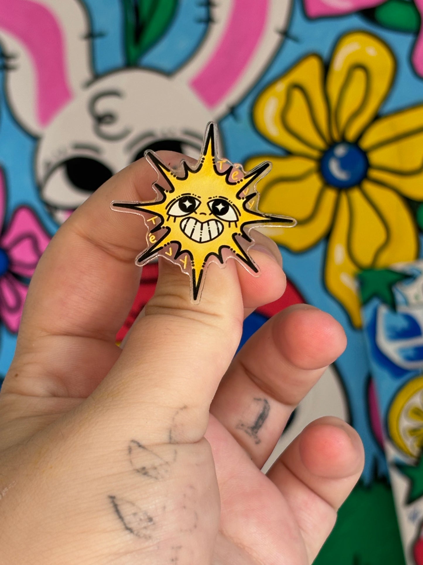 PINS • Sunny day